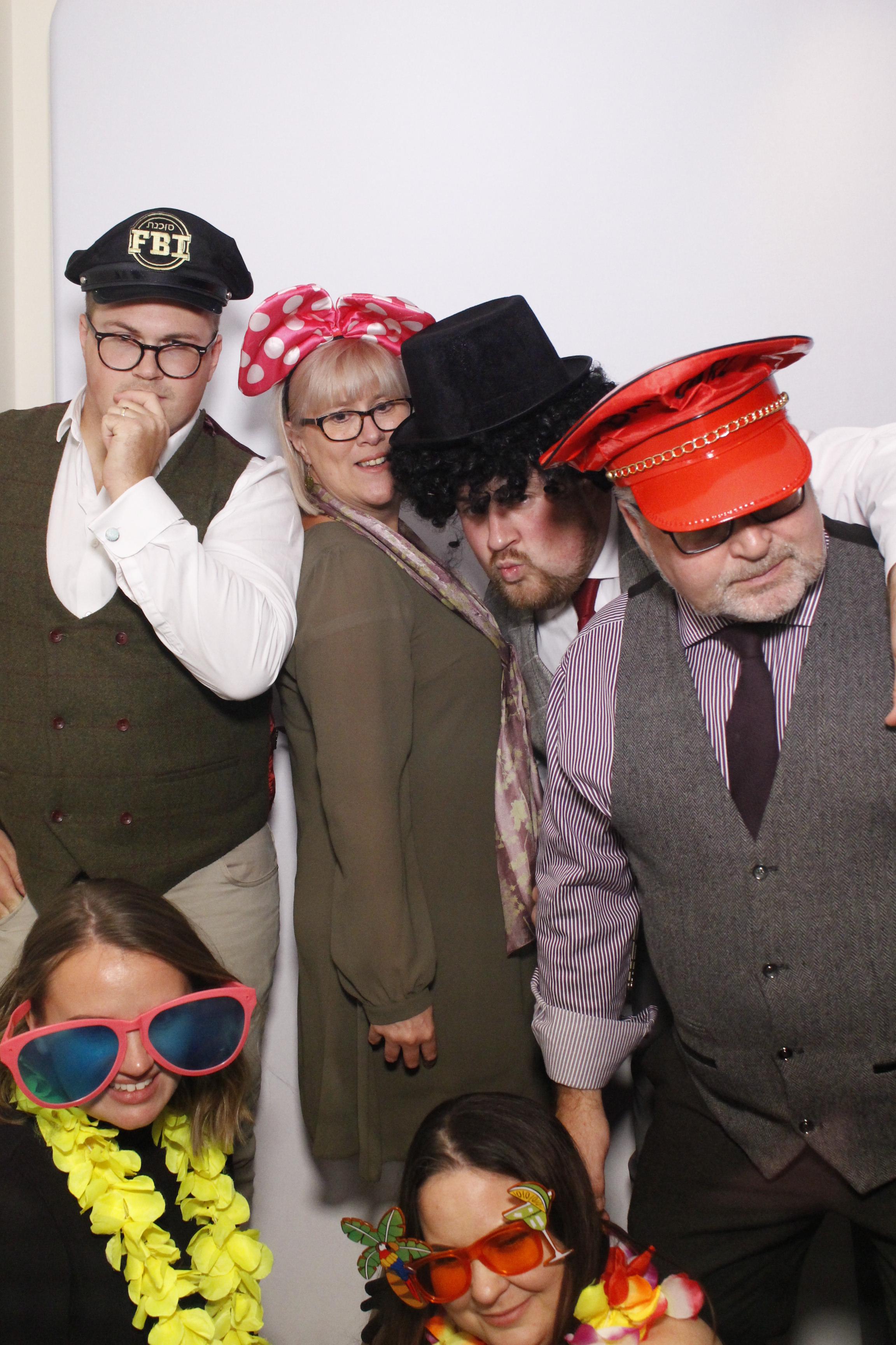 Luke & Emily's Wedding | View more photos from the event at gallery.myphotoboothexperience.co.uk/u/MyPhotoBoothExperienceLtd/Luke-Emilys-Wedding